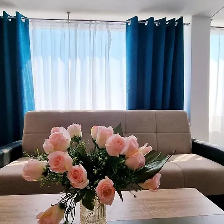 卡匹托尔酒店 酒店