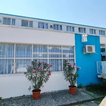 Capitol Ξενοδοχείο 3*